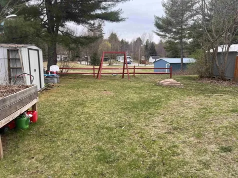 26 Anthony Circle Swanzey NH 03446