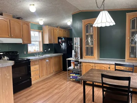 26 Anthony Circle Swanzey NH 03446