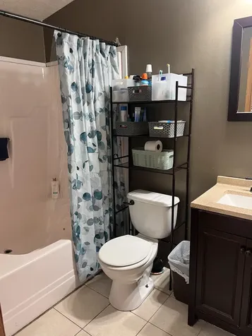 26 Anthony Circle Swanzey NH 03446