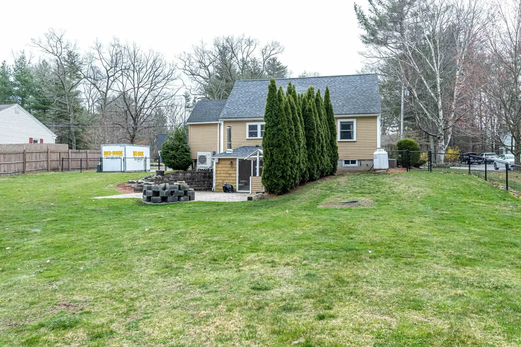 15 Jericho Road Pelham NH 03076