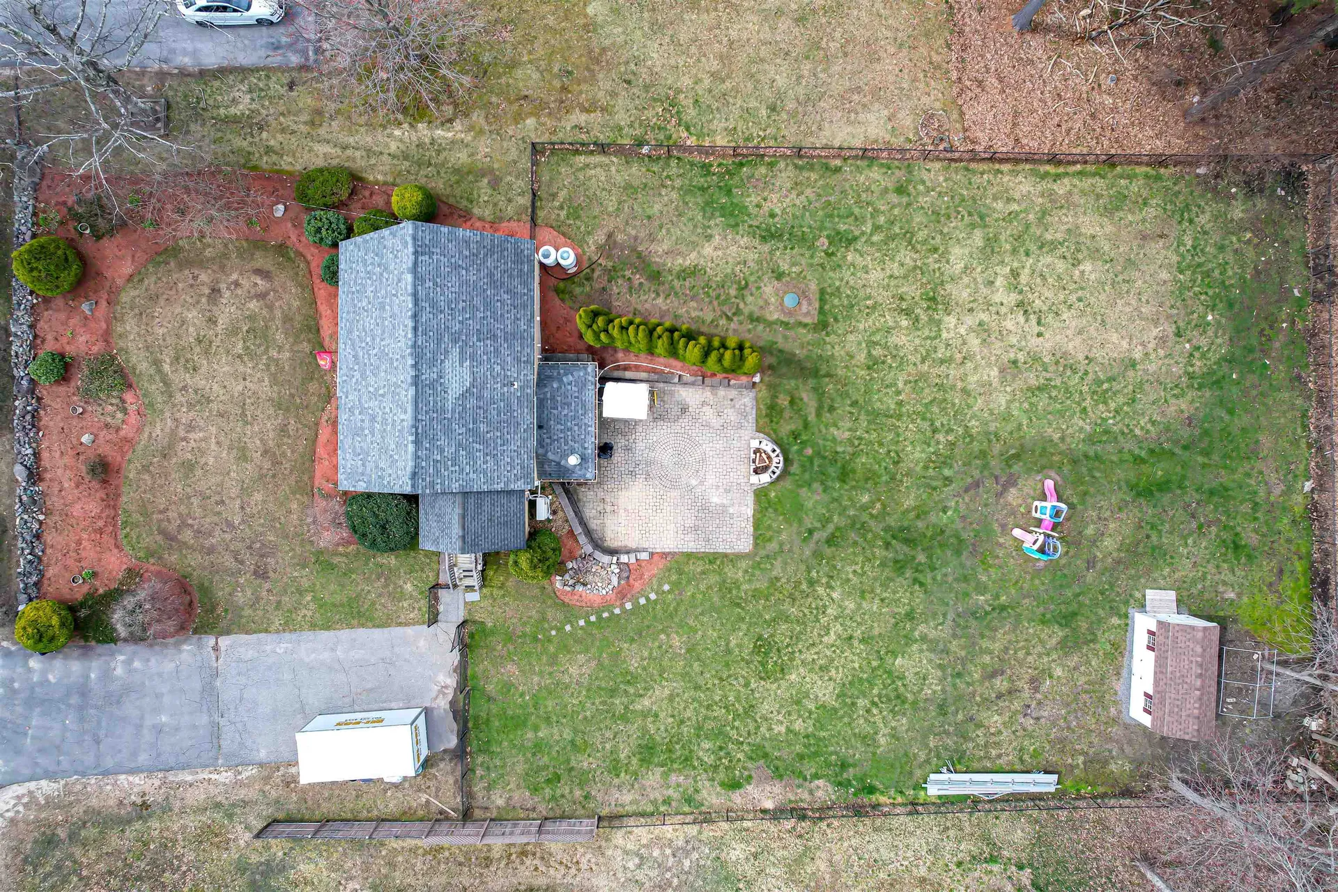 15 Jericho Road Pelham NH 03076