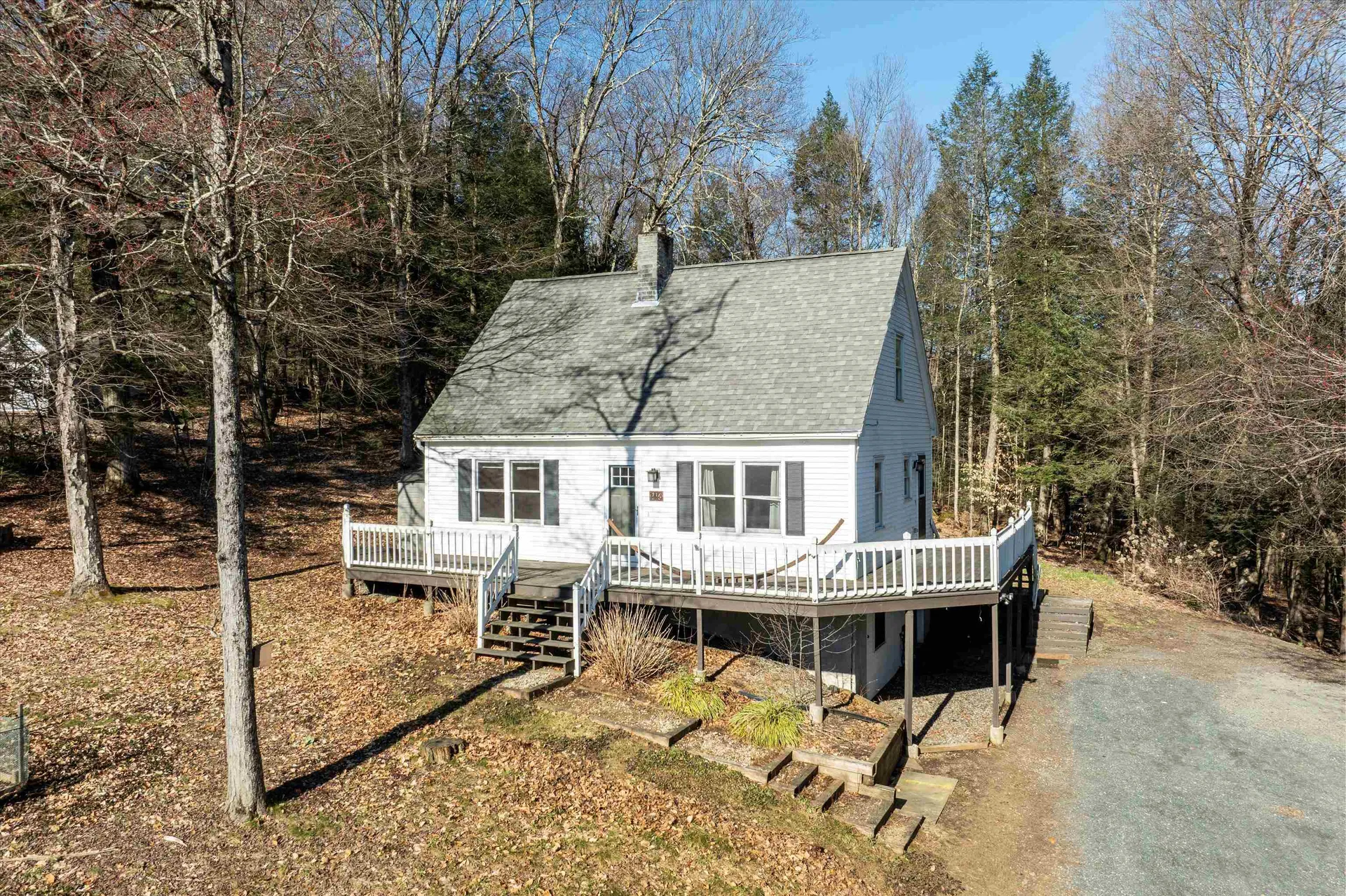 216 Sherwood Circle Brattleboro VT 05301