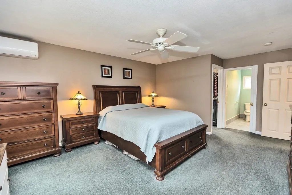 6 Woodbine Lane Merrimack NH 03054