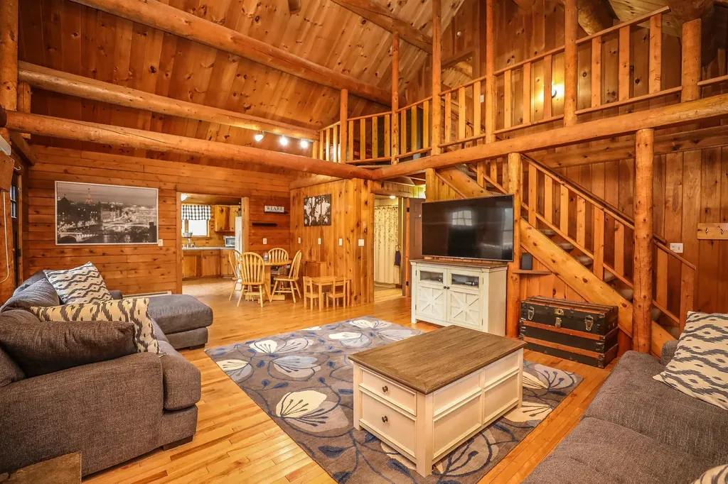 56 View Road Weare NH 03281