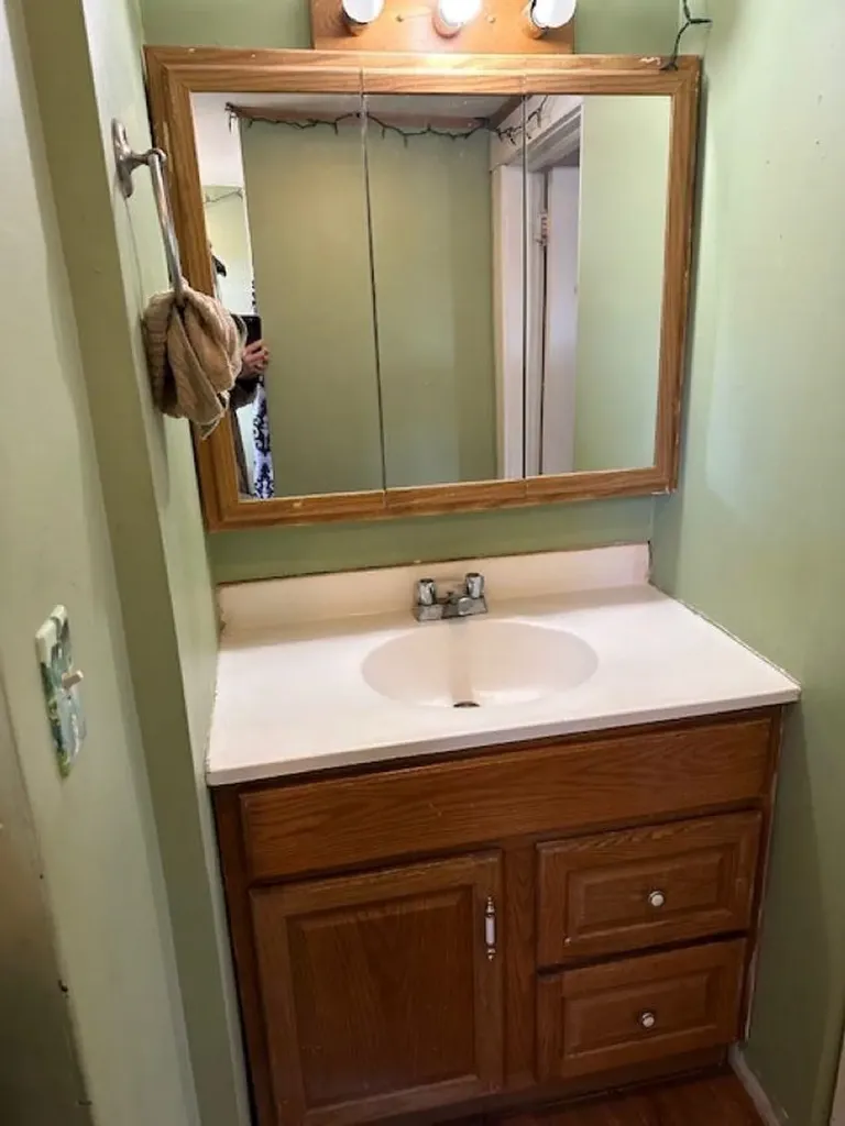 21 New Haven Road Vergennes VT 05491