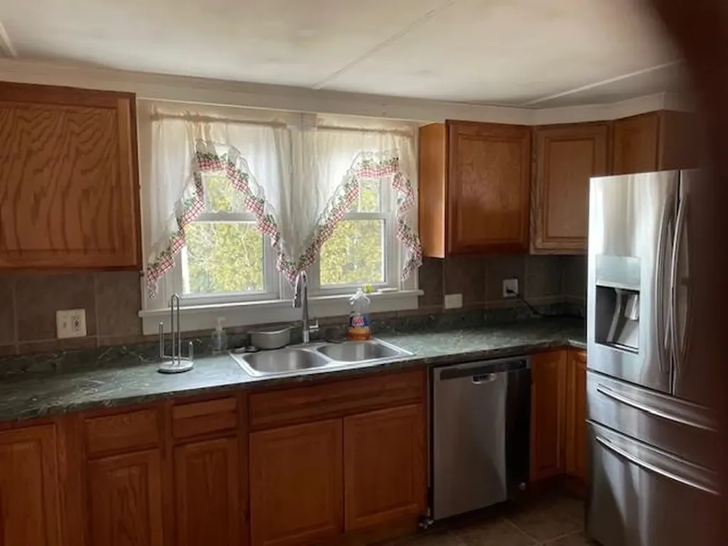 21 New Haven Road Vergennes VT 05491