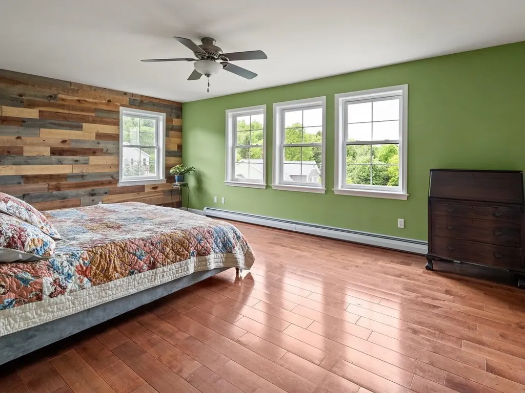 41 Barberry Lane Hinesburg VT 05461