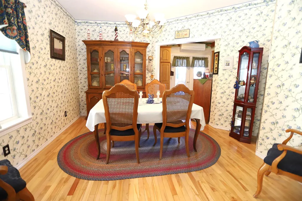 29 Campbell Road Newport City VT 05855