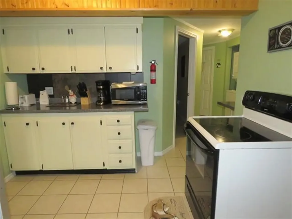 29 Campbell Road Newport City VT 05855