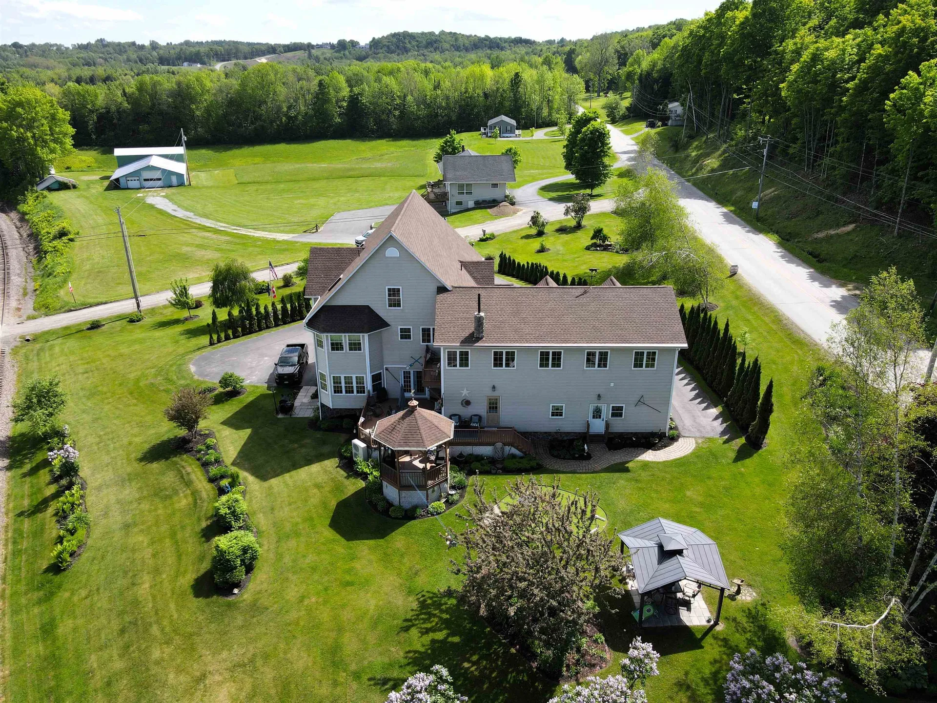 29 Campbell Road Newport City VT 05855