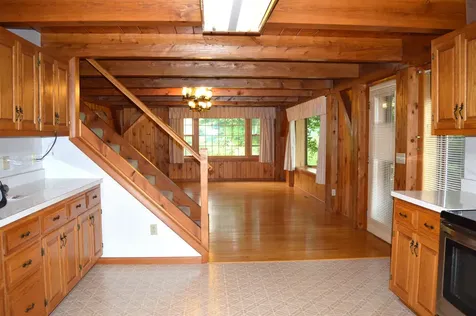 23 Knoll Street Newport NH 03773