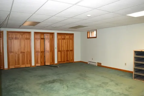 23 Knoll Street Newport NH 03773