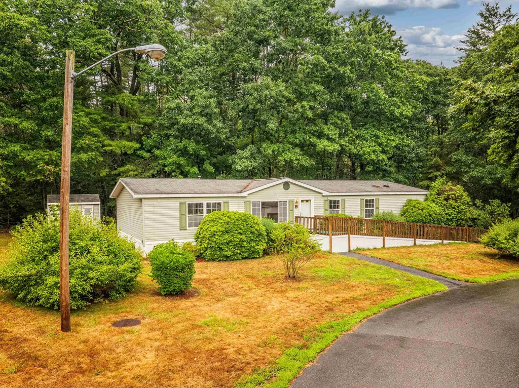 60 Monadnock Drive Rochester NH 03867