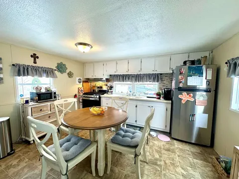 4 Finch Street Keene NH 03431