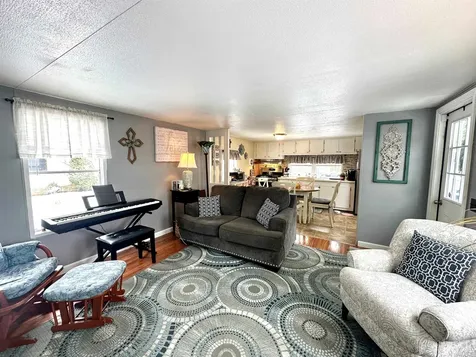 4 Finch Street Keene NH 03431