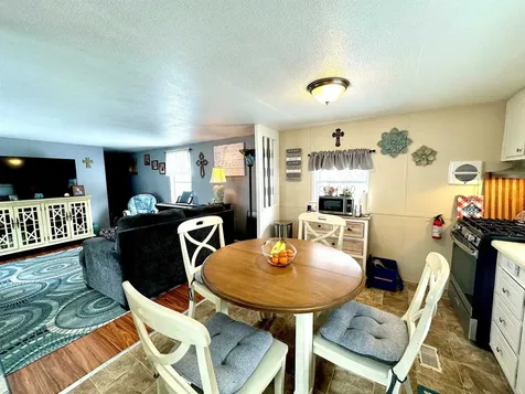 4 Finch Street Keene NH 03431