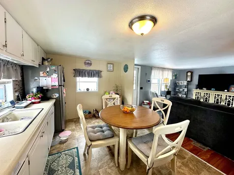 4 Finch Street Keene NH 03431