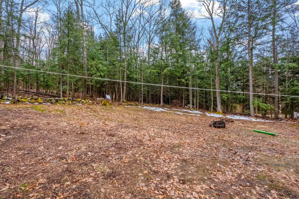 135 Worfield Circle Bristol NH 03222