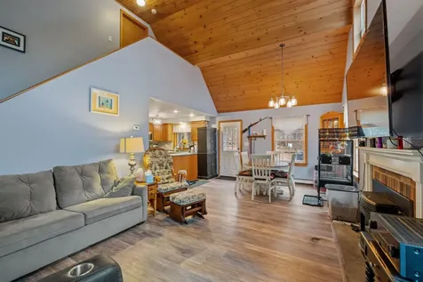 135 Worfield Circle Bristol NH 03222