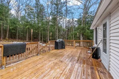 135 Worfield Circle Bristol NH 03222