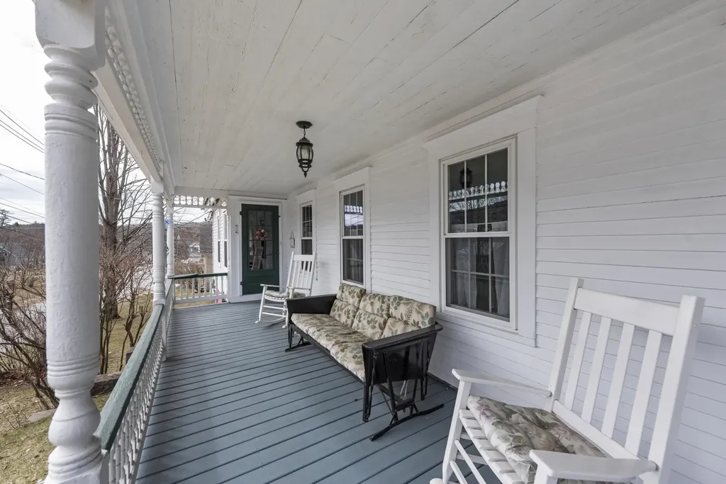 191 N. Main Street Bristol NH 03222