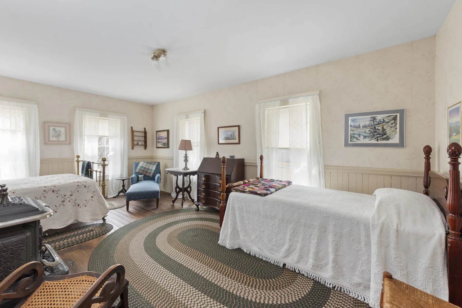 191 N. Main Street Bristol NH 03222