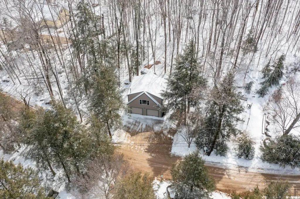 260 Browns Pasture Road Strafford NH 03884