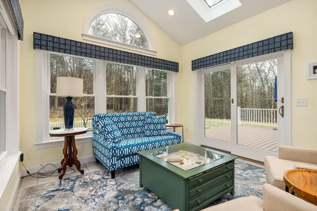 14 Boutilier Lane North Hampton NH 03862