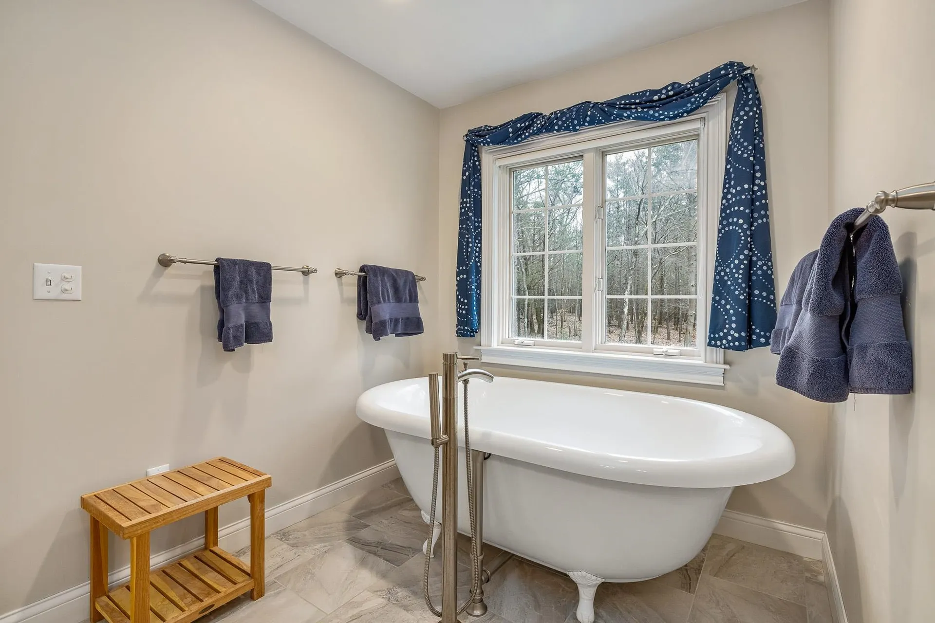 14 Boutilier Lane North Hampton NH 03862