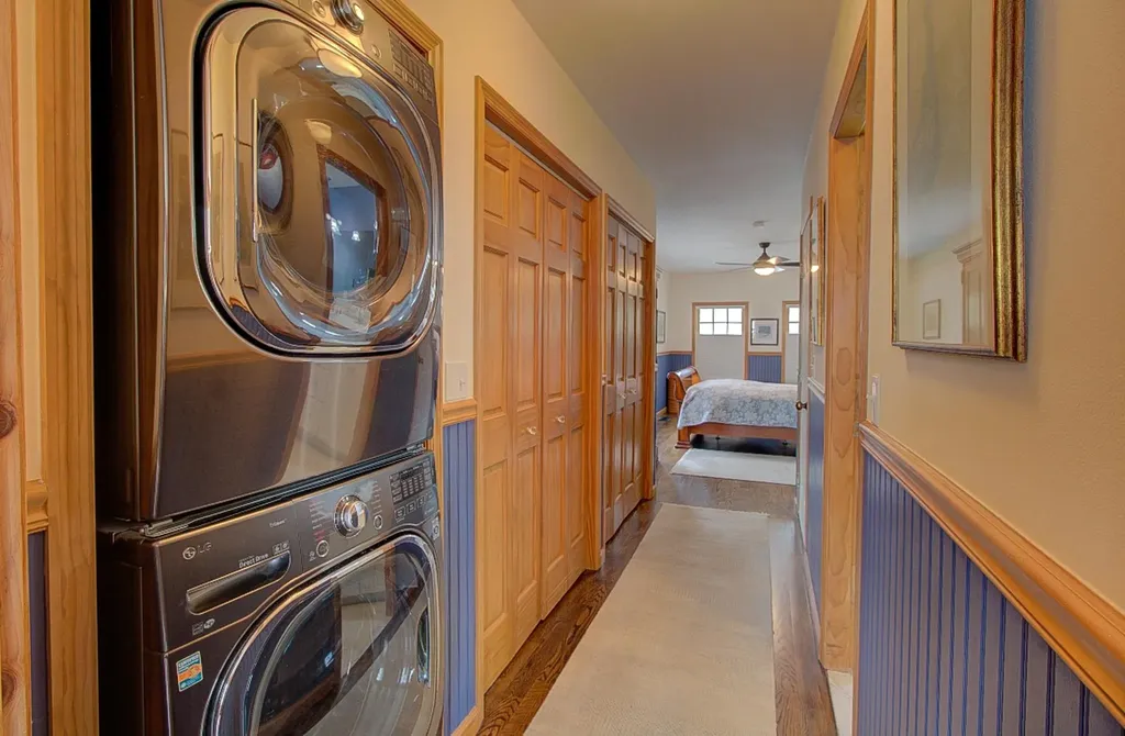 69 Access Road Isle La Motte VT 05463