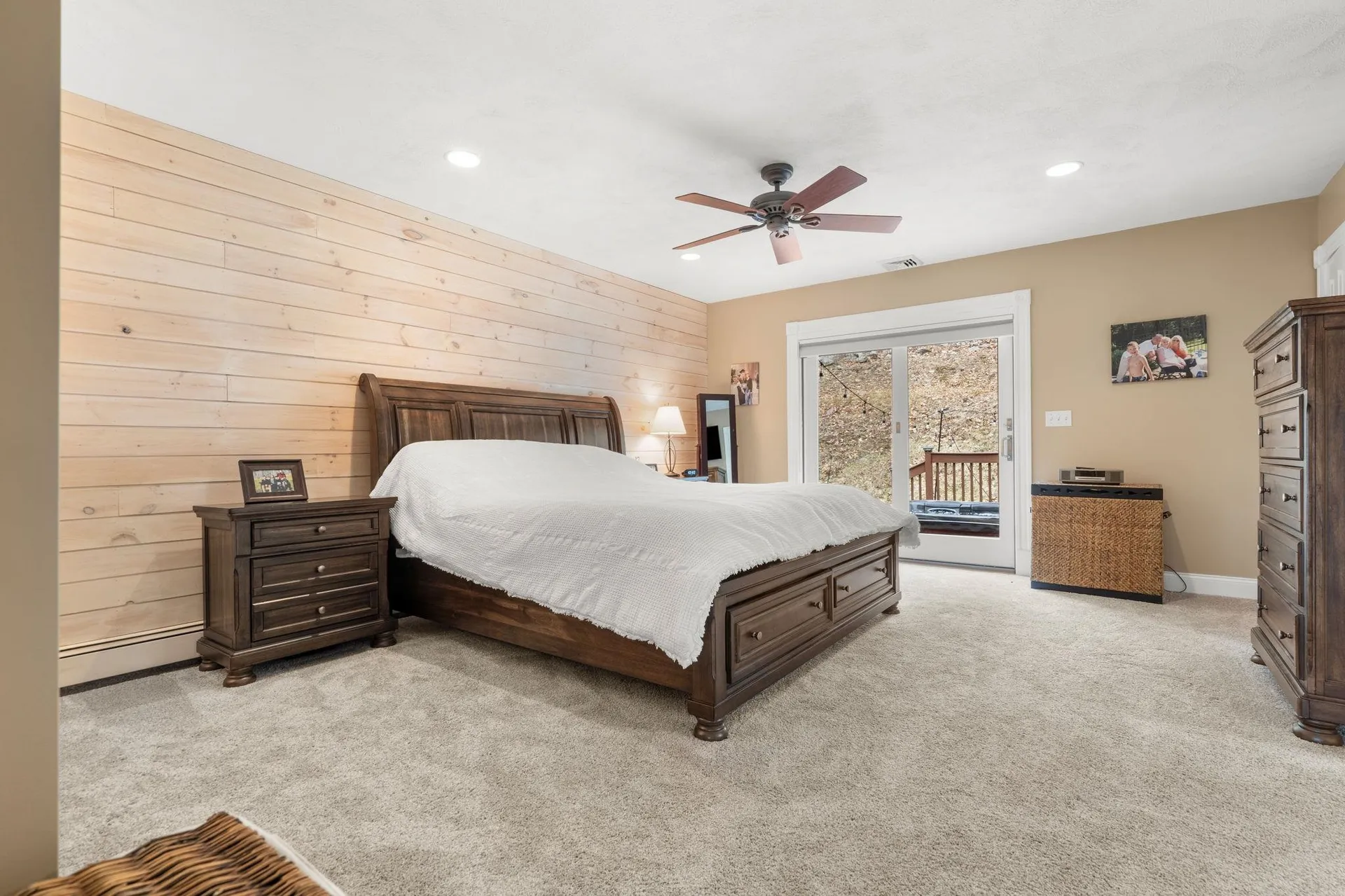 5 Overlook Drive Pelham NH 03076