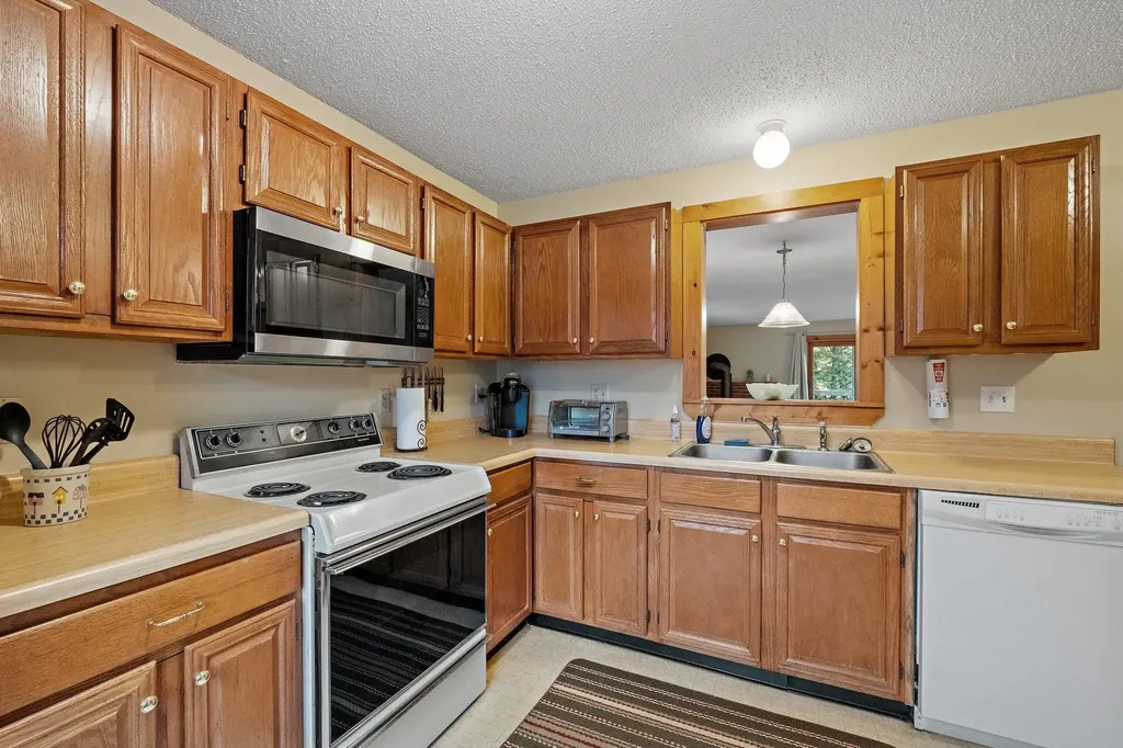 10 Notchview Lane Lincoln NH 03251