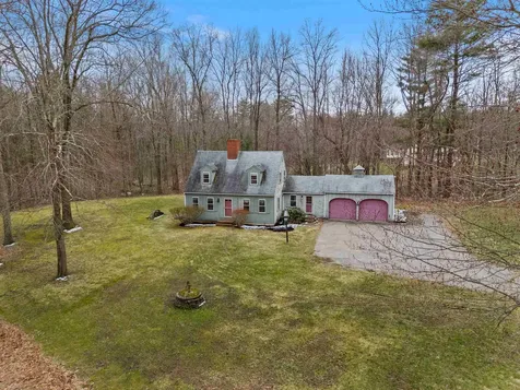 81 Highland Road South Hampton NH 03827