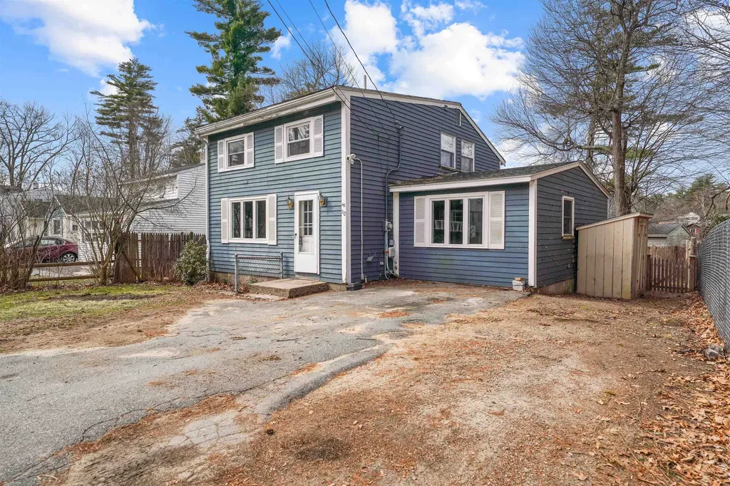 112 Millville Circle Salem NH 03079