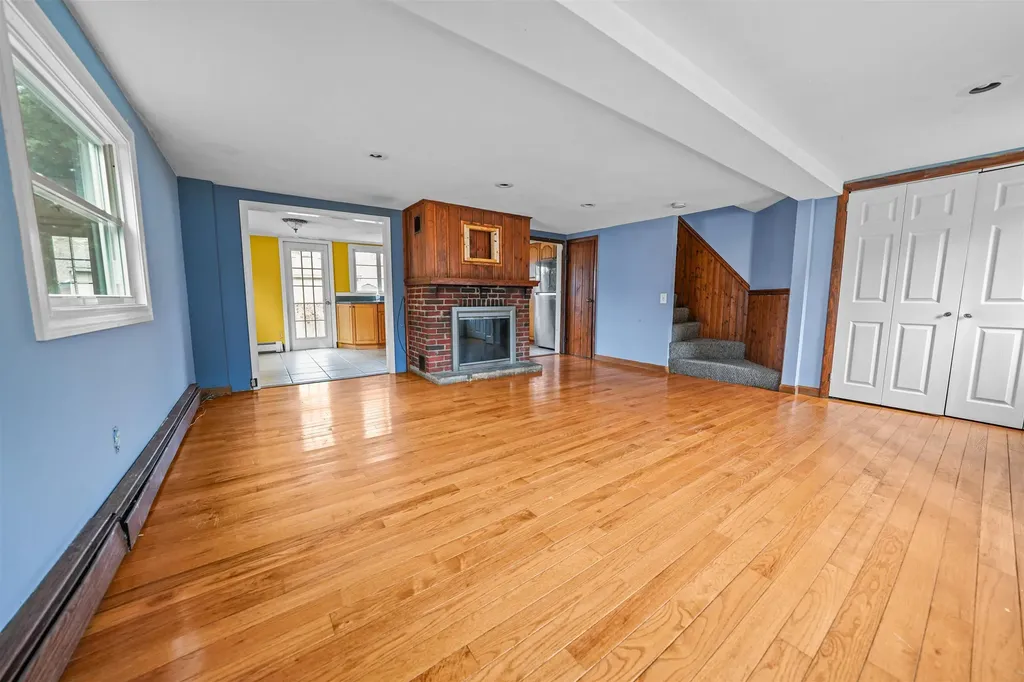 112 Millville Circle Salem NH 03079