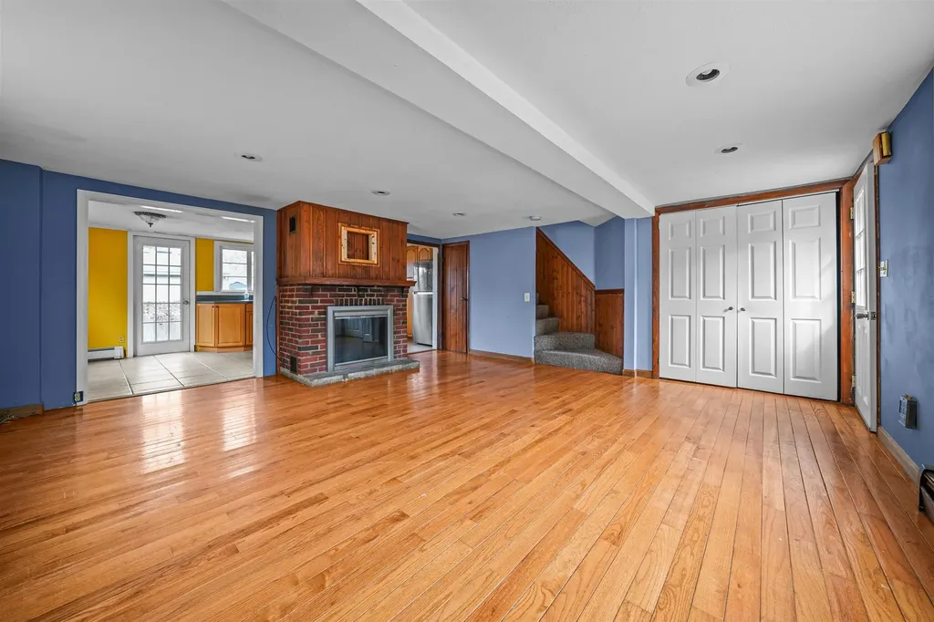 112 Millville Circle Salem NH 03079