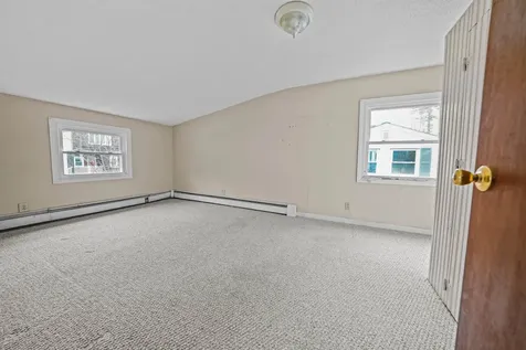 112 Millville Circle Salem NH 03079