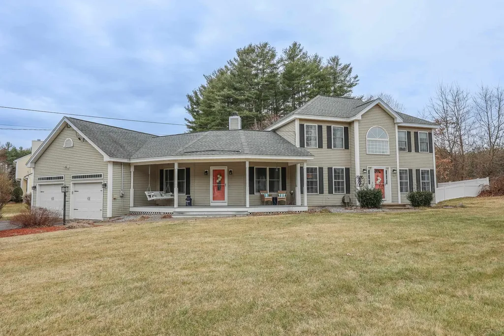 12 Brandy Circle Litchfield NH 03052