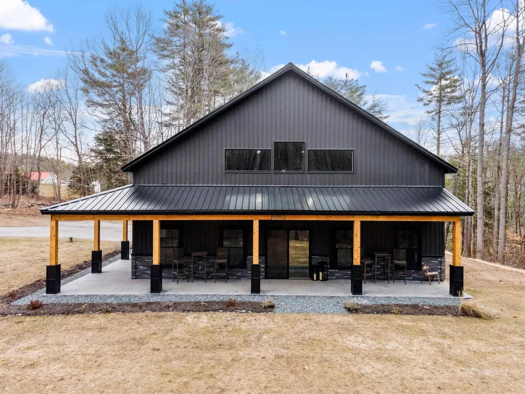 71 Queen Street Boscawen NH 03303