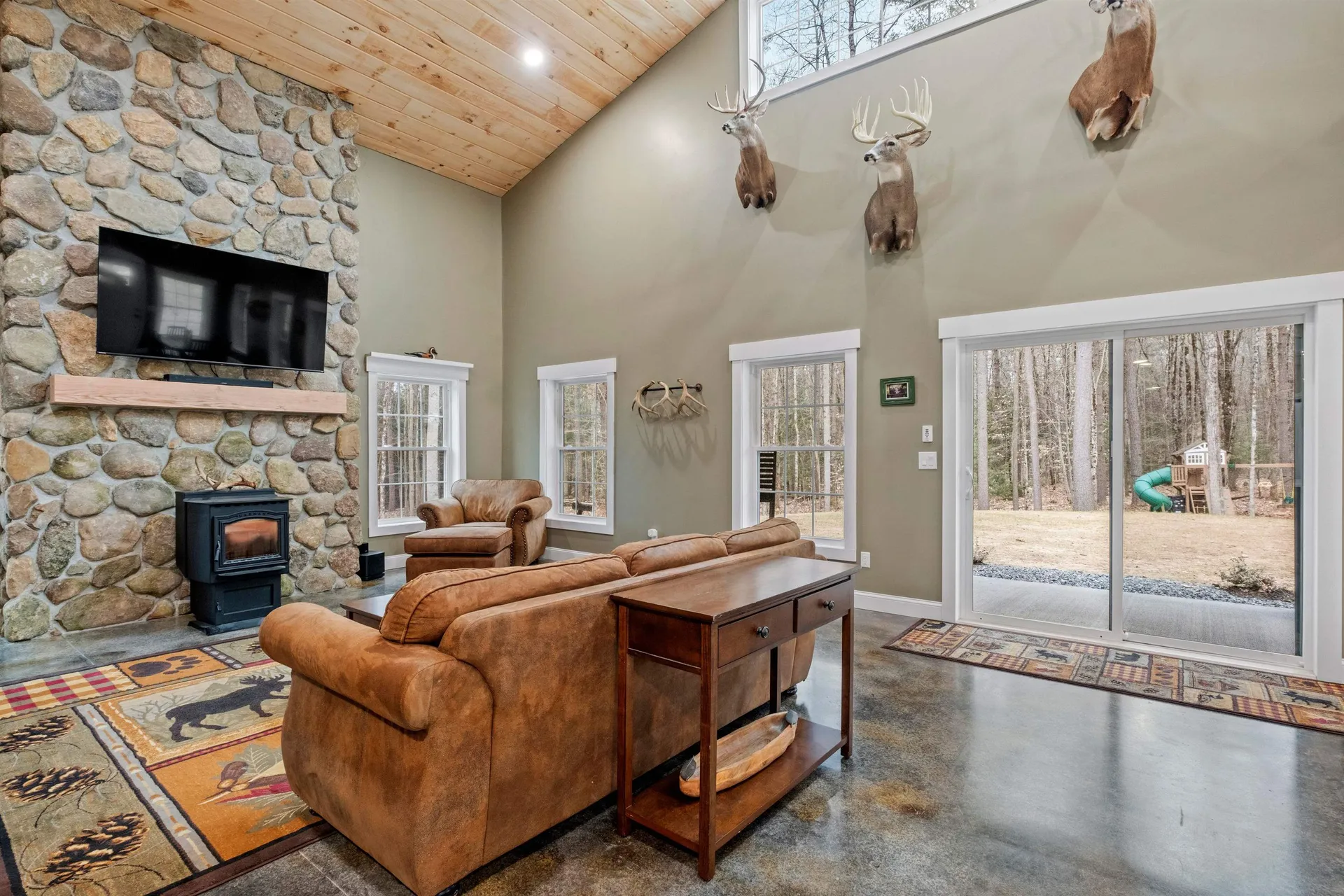 71 Queen Street Boscawen NH 03303