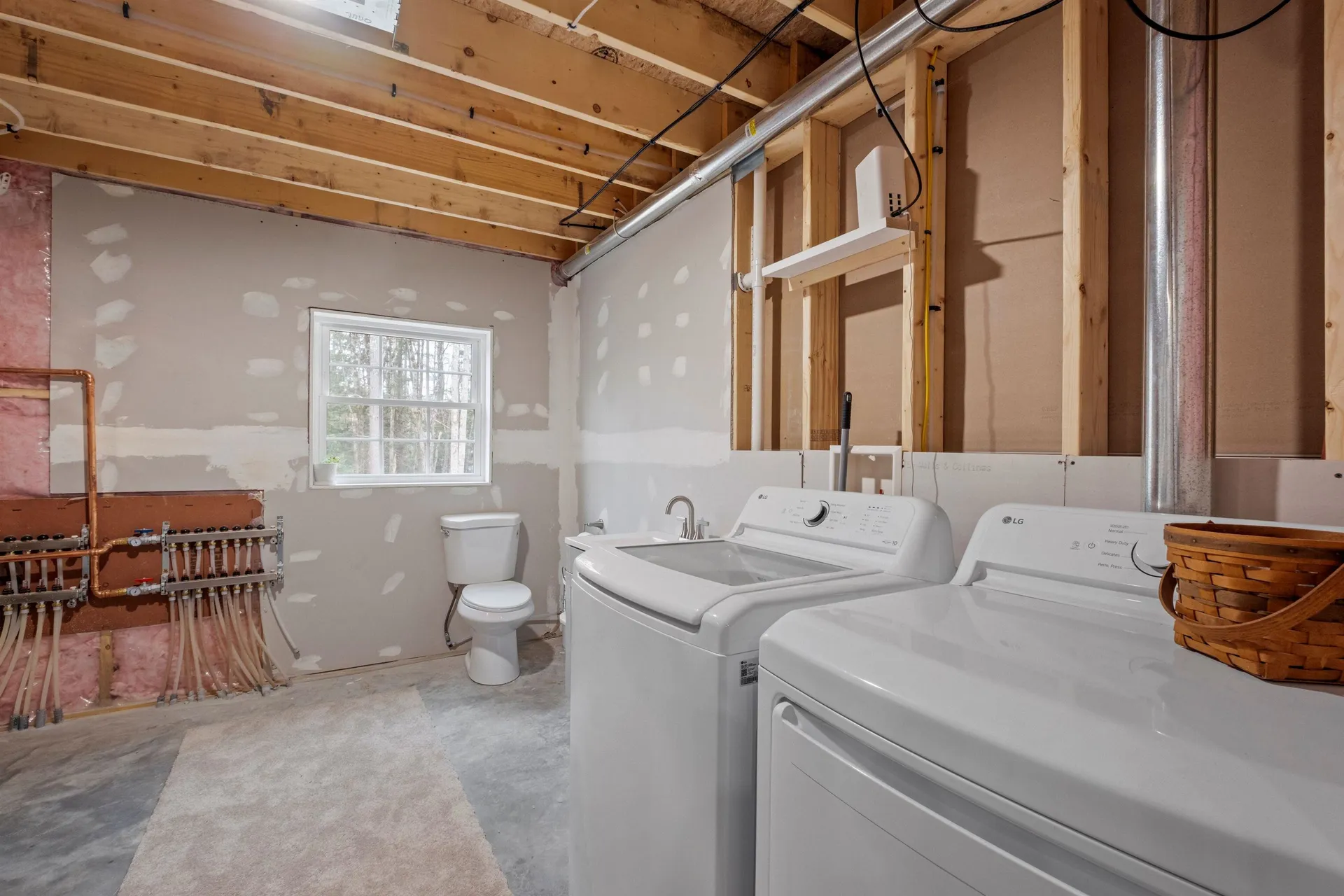 71 Queen Street Boscawen NH 03303
