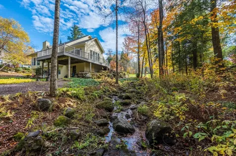 95 Spruce Lane New London NH 03257
