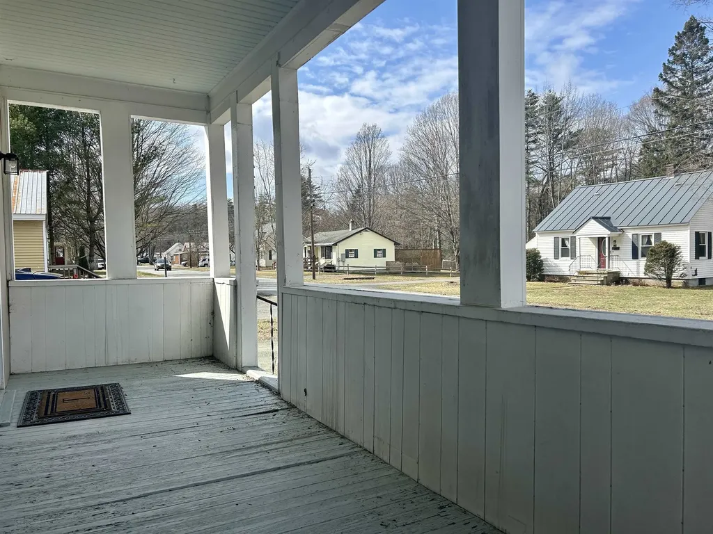 238 South Street Hartford VT 05088