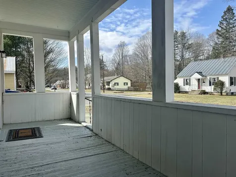 238 South Street Hartford VT 05088