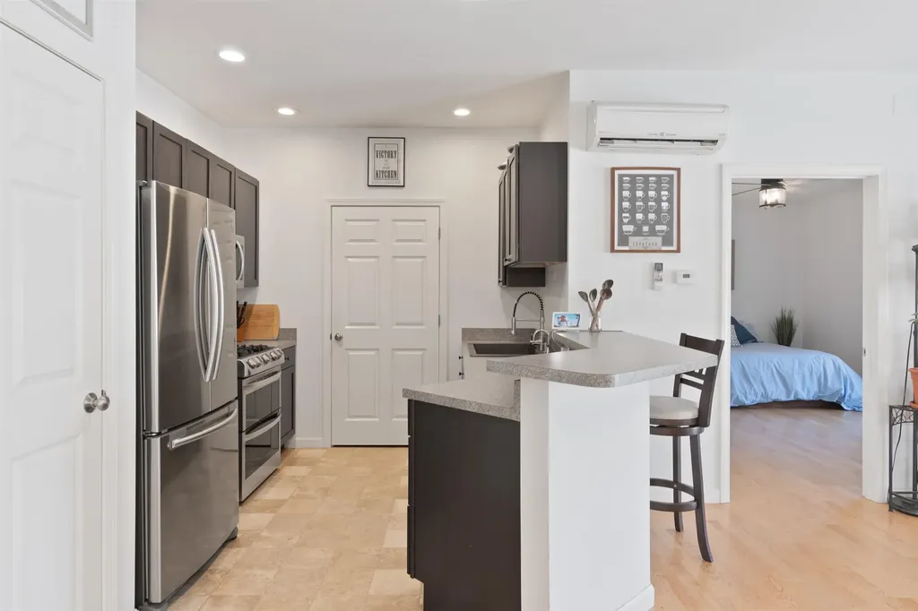 18 Jakes Way Williston VT 05495