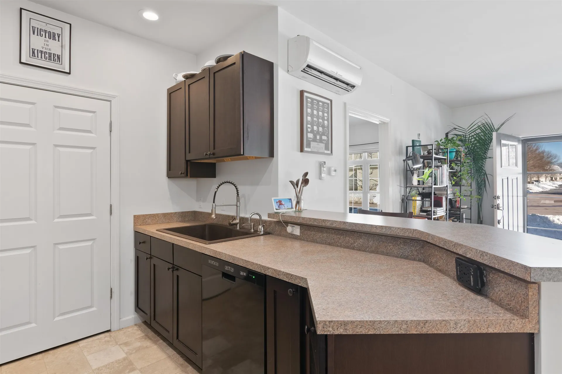 18 Jakes Way Williston VT 05495