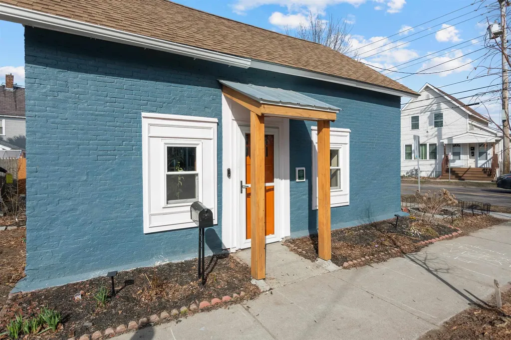 105 Lafountain Street Burlington VT 05401