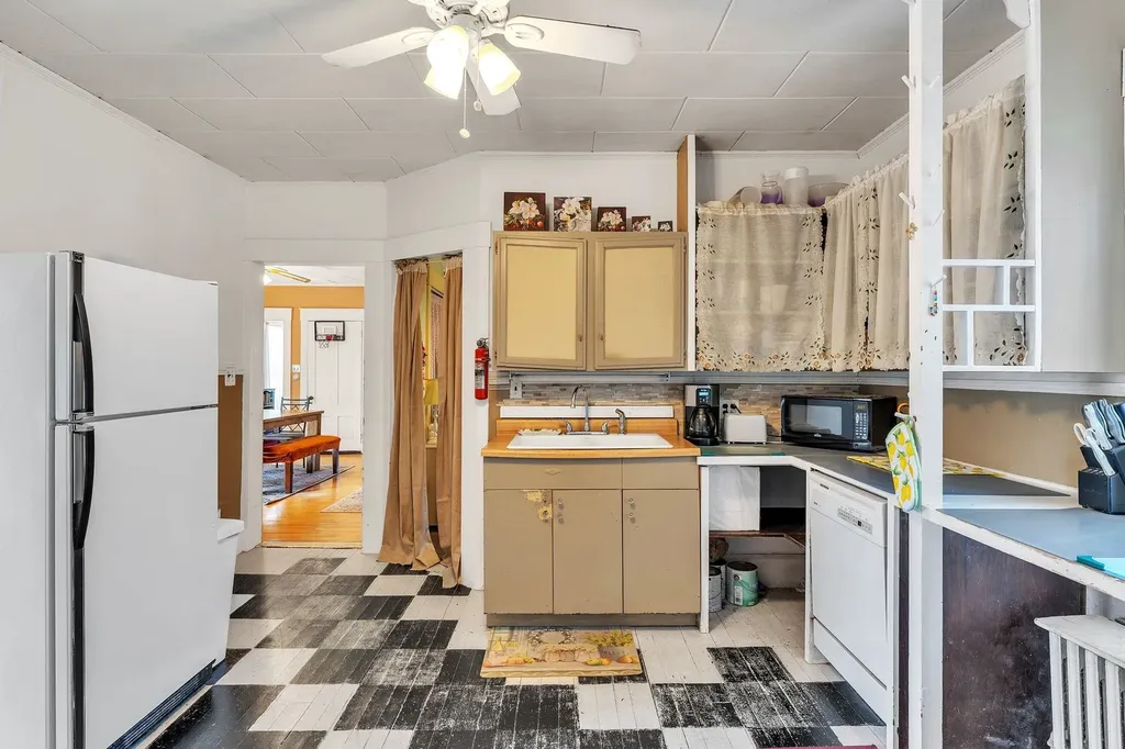 132 Pearl Street Northfield VT 05663