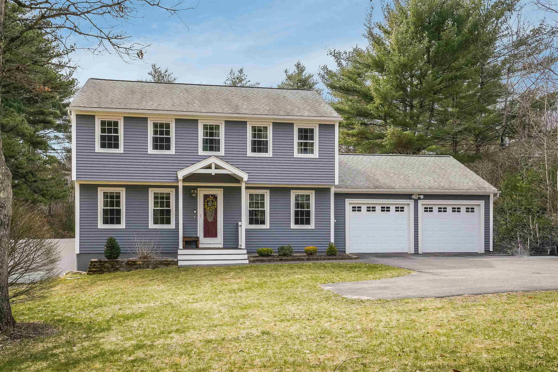 16 Hillcrest Road Litchfield NH 03052