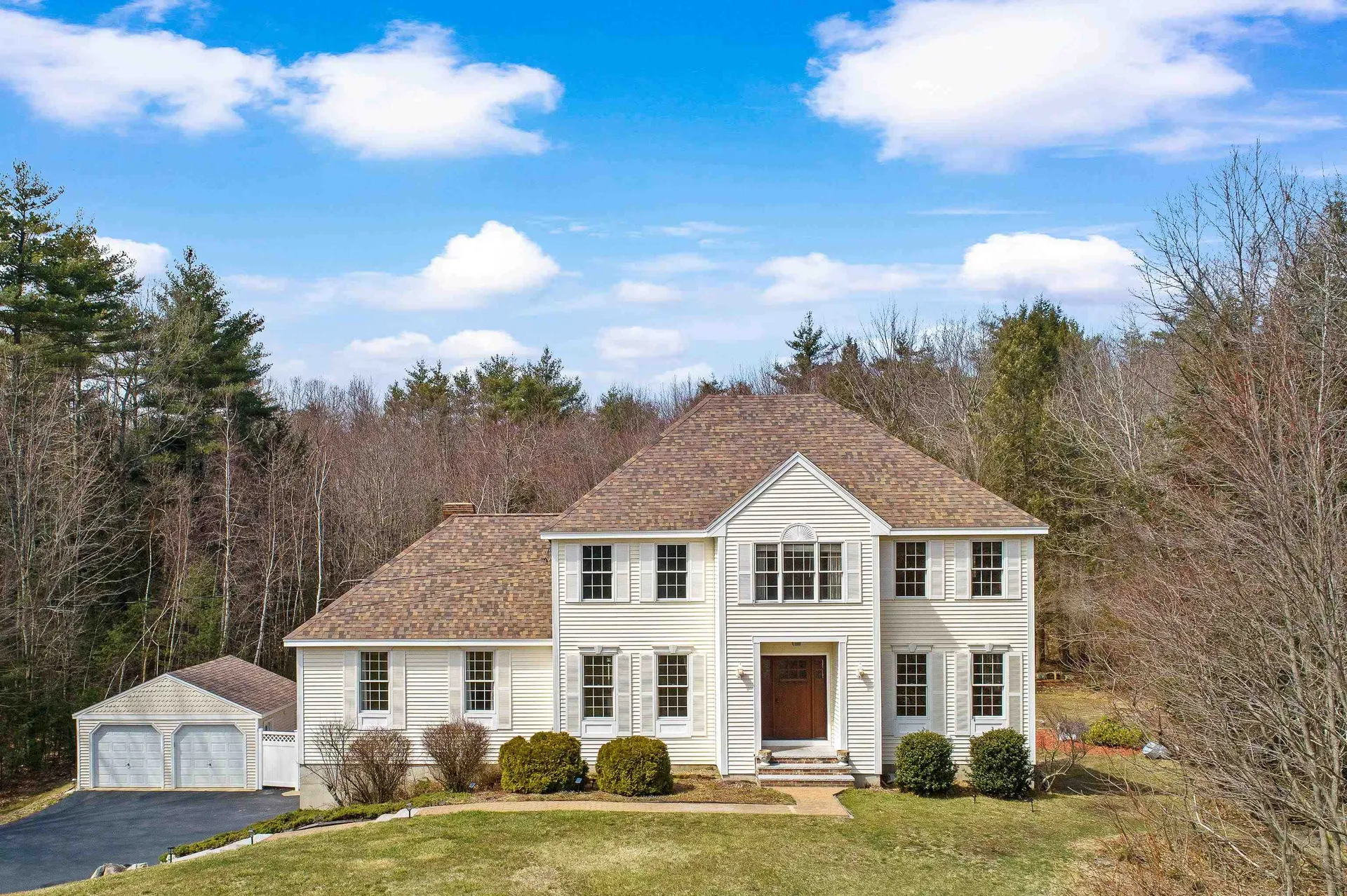 322 Meadow Fox Lane Chester NH 03036